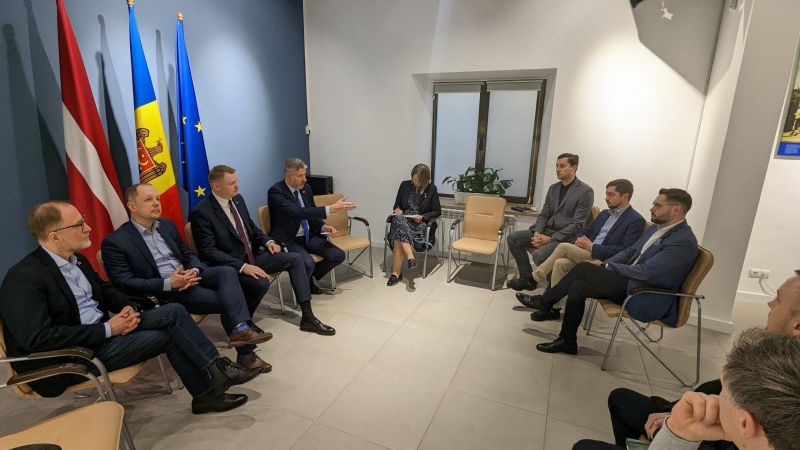 The President of the Saeima of the Republic of Latvia visited Europe Café