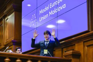 More than 100 young people from the Republic of Moldova participated in the second edition of Model European Union Moldova (MEU), an interactive simulation of the EU’s decision-making process.