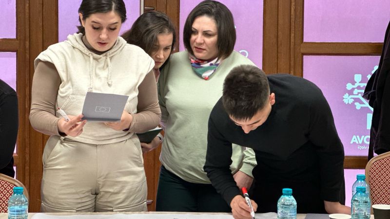 30 руководителей Информационных Центров ЕС и Евроклубов со всей страны собрались для подготовки интенсивных мероприятий, которые пройдут в рамках Дней Европы 2024.