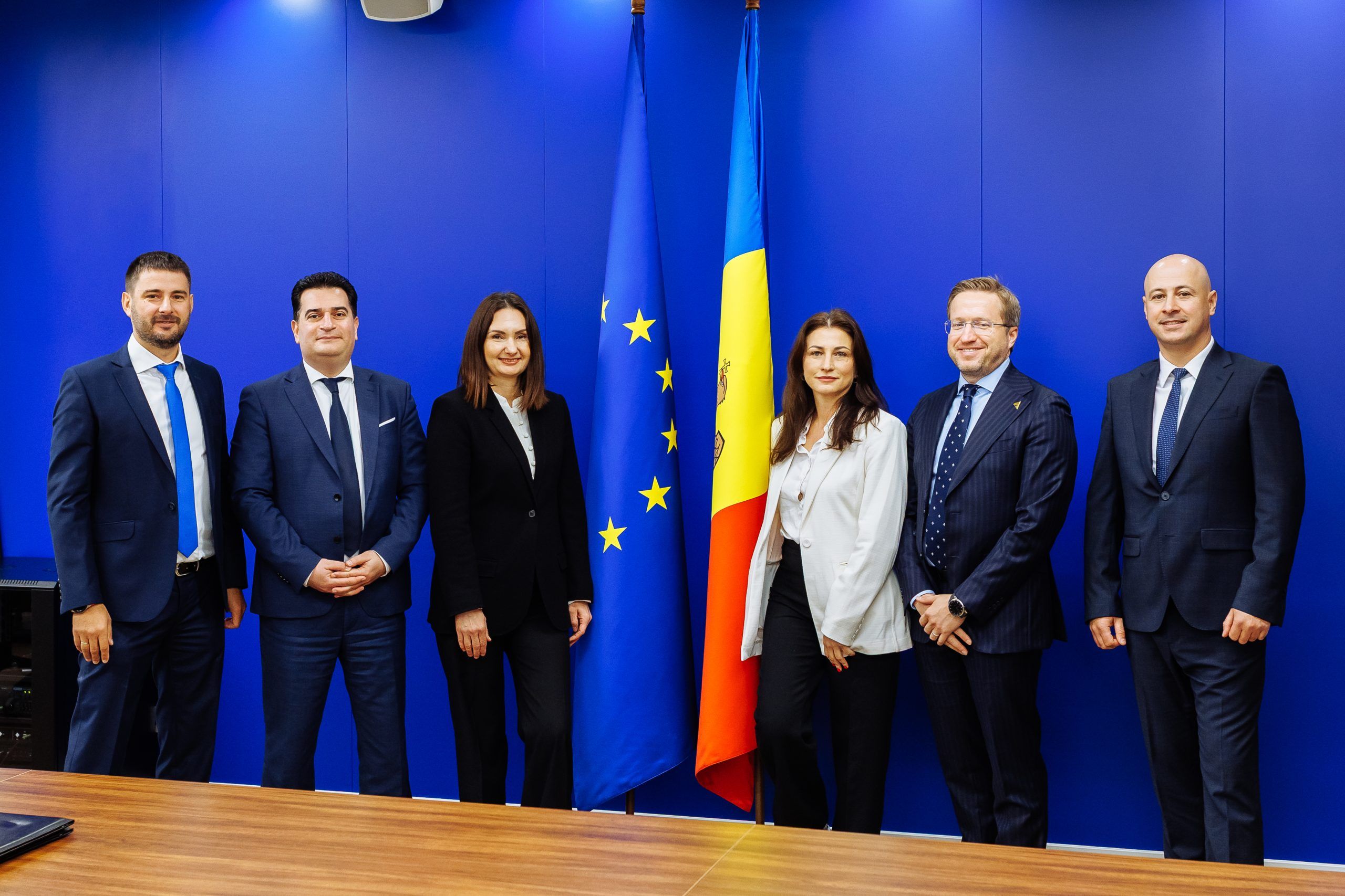 The European Investment Bank (EIB) and the European Investment Fund (EIF) – jointly the EIB Group – have signed two guarantee agreements with ProCredit Bank S.A. (Moldova) and Victoriabank S.A. to enhance access to finance for small and medium-sized enterprises (SMEs) in Moldova. The guarantees are backed by the EU4Business Guarantee Facility, financed from the budget of the European Union.