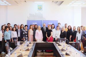 В начале сентября представители гражданского общества и местных органов власти из десяти районов Республики Молдова совершили ознакомительную поездку в Яссы и Сибиу из Румынии, для обмена опытом и передовой практикой в области совместного бюджетирования, развития сообществ и социальная ответственность благодаря поддержке Европейского Союза.