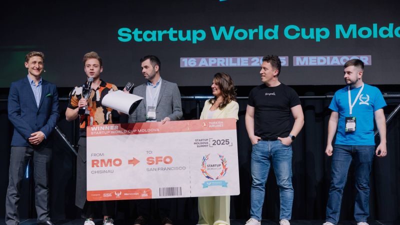 The boldest ideas, the brightest minds, and the most ambitious visions came together at Moldova Startup Summit 2025. Out of dozens of teams competing in the Startup World Cup Moldova National Pitching Competition, only 10 made it to the grand finale. On the competition stage, Gleb Babii, a 25-year-old Moldovan entrepreneur and the founder & CEO of Aspect Health, truly stood out.