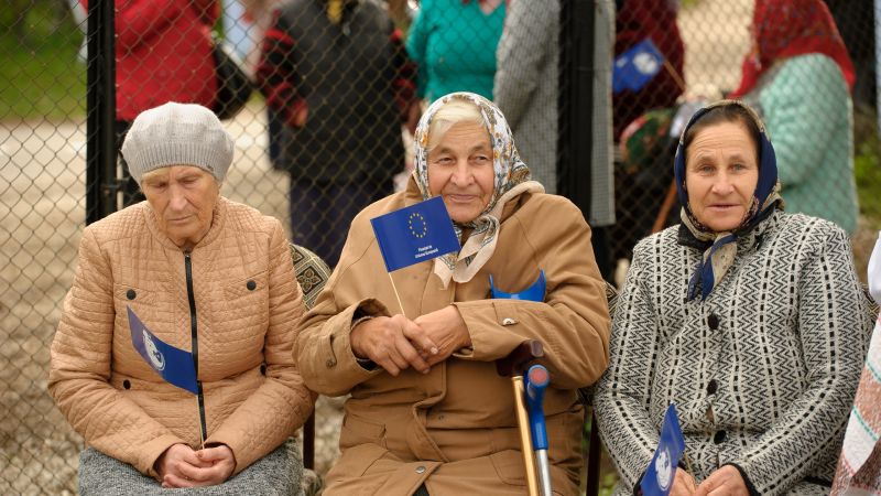 Residents of Viișoara, Edineț district, now have access to a social laundry, supported by the European Union