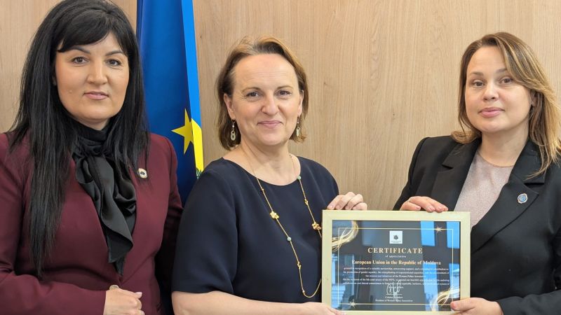 Cu ocazia celei de-a 8-a aniversări de activitate în Republica Moldova, reprezentantele Asociației Femeilor din Poliție și-au exprimat recunoștința față de Ambasadoarea UE în Republica Moldova pentru sprijinul acordat de Uniunea Europeană.