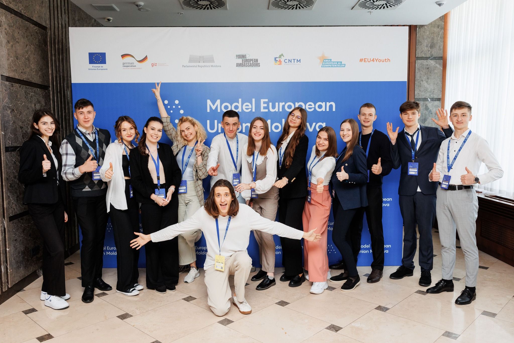 One hundred young people from across the Republic of Moldova will have the opportunity to participate in the second edition of Model European Union Moldova (MEU), an interactive simulation of the EU decision-making process. The event will be held from 28 to 30 March 2025 at the Parliament of the Republic of Moldova.