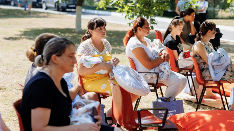 Start Caravanei Alăptării în Moldova! În ce regiuni din țară ajung experții în alăptare în acest an?