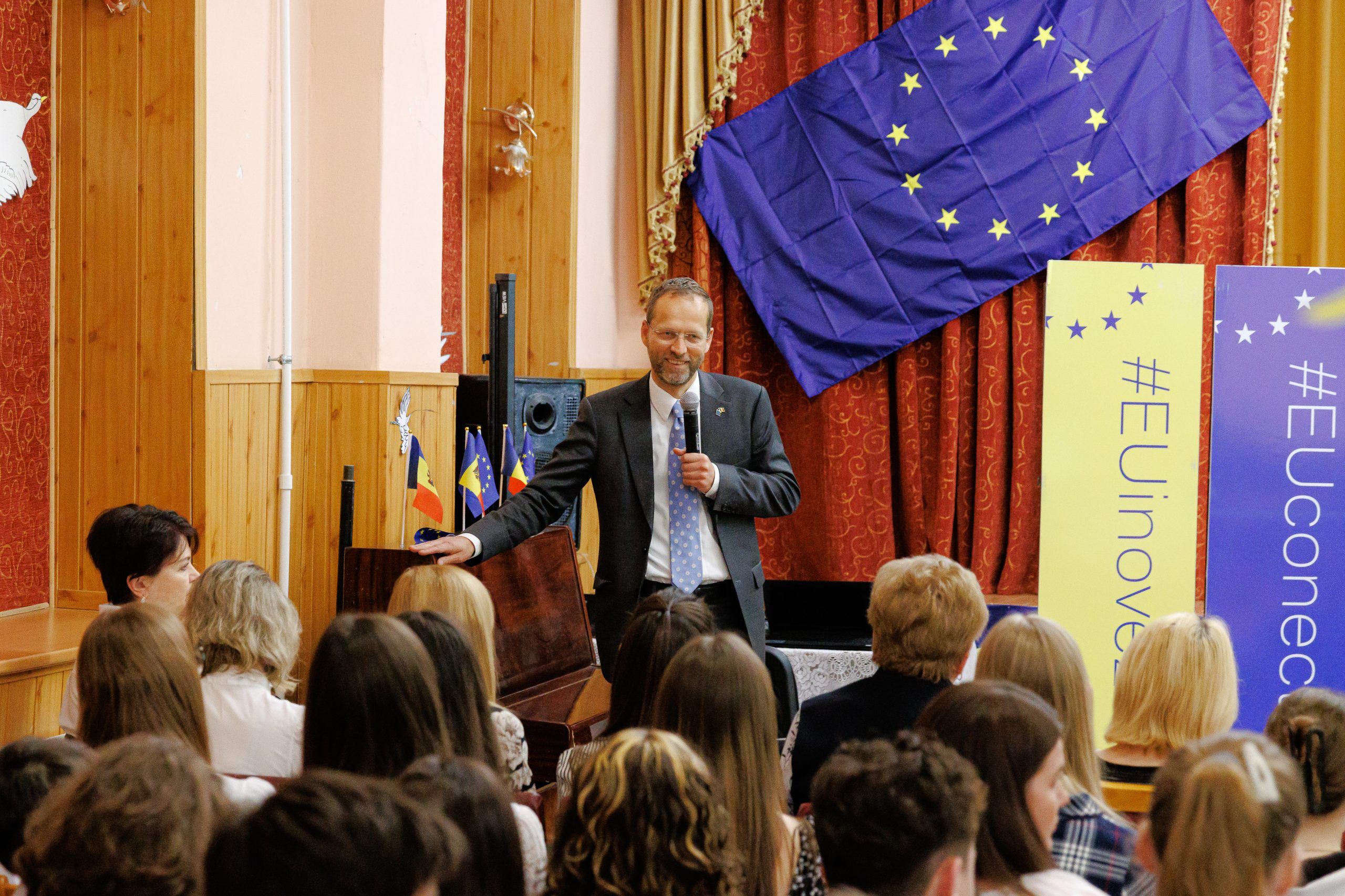 EU Talks at „Vasile Alecsandri” High School, Chișinău