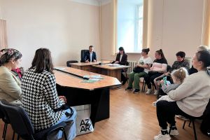 Seventeen families from the districts of Fălești, Florești, Glodeni, Rîșcani, and Sîngerei will benefit from more comfortable and energy-efficient homes thanks to support provided by the Government and the European Union through the Residential Energy Efficiency Fund in Moldova (FEERM), managed by the National Center for Sustainable Energy (CNED).