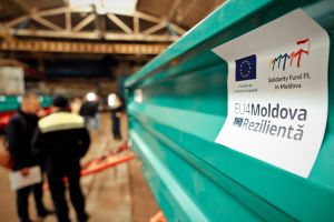 Residents of Drochia, Iargara, Sîngerei, Criuleni, Strășeni and Cantemir will now be better protected against disasters. On 25 November, the municipal enterprises in these towns received modern equipment sets designed to support faster emergency interventions, with a total value of nearly MDL 2 million.