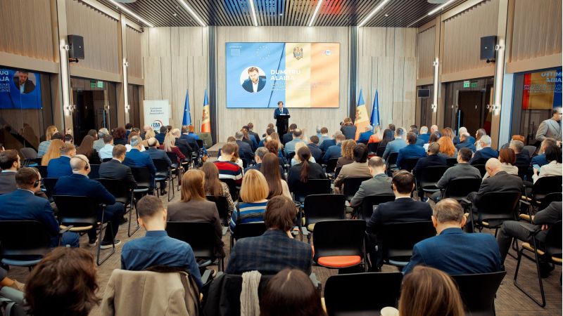 EBA Business Outlook este un eveniment anual. Scopul său principal este de a informa comunitatea de afaceri și societatea în ansamblu despre progresele în procesul de aderare a Republicii Moldova la Uniunea Europeană, perspectivele macroeconomice și financiare, securitatea energetică și de a evidenția tendințele de dezvoltare economică și de afaceri în regiune și în Republica Moldova.