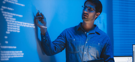 Вы когда-нибудь задумывались, как много вашей жизни помещается в одном клике? От банковских данных и медицинской истории до семейных фотографий - почти вся наша жизнь перешла в цифровое пространство.