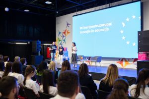 Pe 10 iunie am organizat o ediție cu specială a seriei de dialoguri publice EU Talks. Evenimentul nostru s-a remarcat atât prin subiectul abordat, cât și prin vorbitorii invitați să răspundă la întrebările publicului.