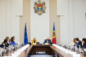 The fifth EU-Moldova High Level Energy Dialogue, held today in Chișinău, gave both sides the opportunity to reaffirm their commitment to deepening cooperation in the energy sector. The event was chaired by the European Commissioner for Energy, Kadri SIMSON, and Energy Minister, Victor PARLICOV.