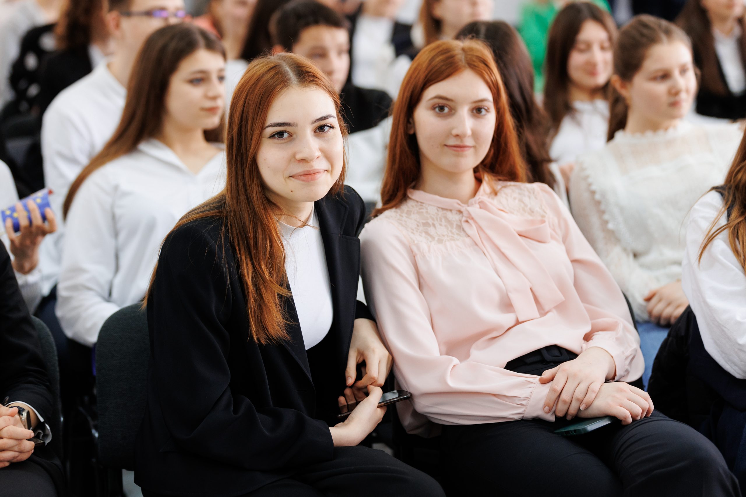 Campusul Global, împreună cu programul GC Caucaz și Universitatea de Stat din Moldova (USM), anunță admiterea la „A 2-a Școală de Primăvară Europeană de Justiție Climatică și Drepturile Omului”.