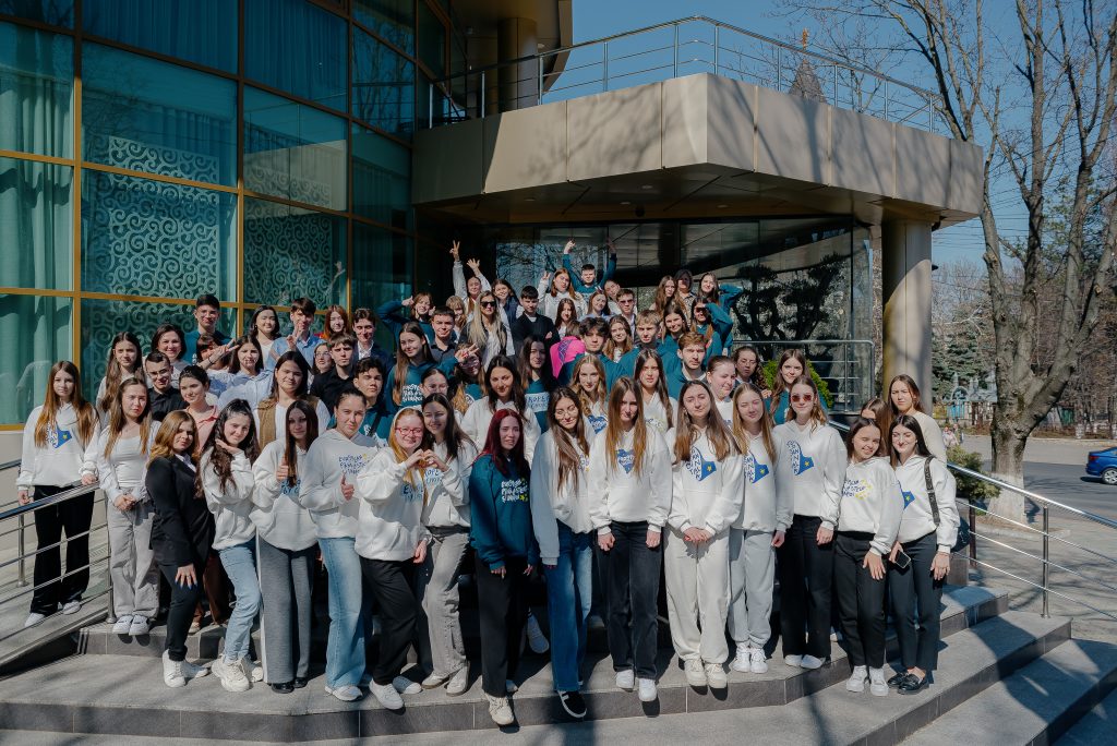 Over 80 young people from eight regions across Moldova gathered in Chișinău on 21-22 March for the launch of EU Accelerator 2.0: Empowering Moldova’s Youth for European Integration.