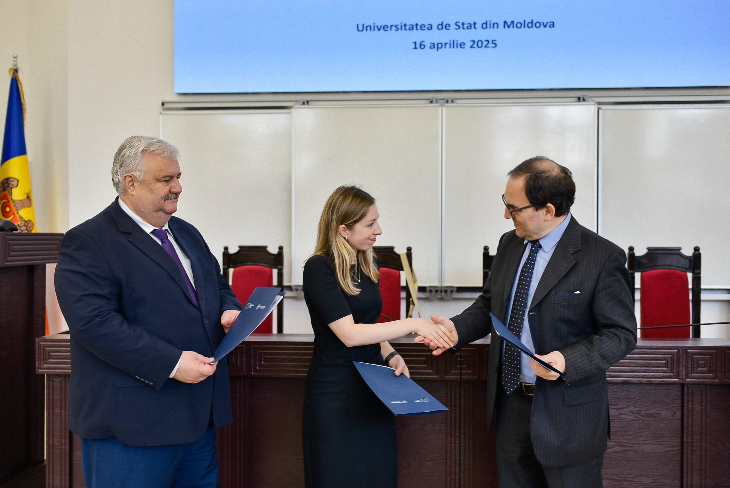 The fourth edition of the joint Internship Programme of the European Union and the Government of the Republic of Moldova – a unique opportunity for young people to get first-hand experience in the country’s state institutions under the mentorship of EU High Level Advisers – was officially launched today in the State University of Moldova.