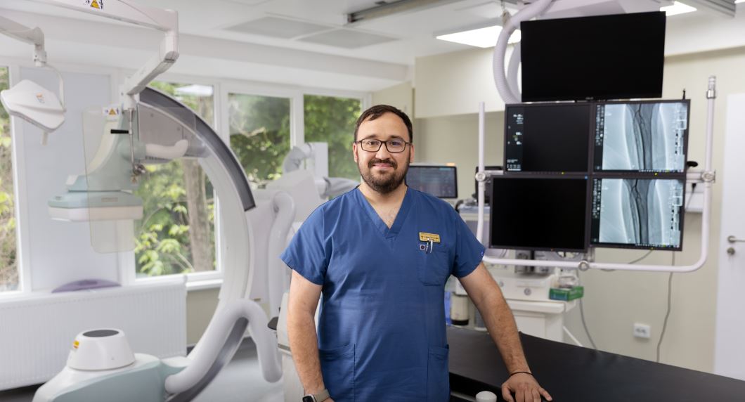 Ascuns într-un colț liniștit și verde din nordul Chișinăului, Spitalul Clinic Municipal „Sfânta Treime” nu este doar un centru de îngrijire medicală, ci și un model de servicii moderne și orientate spre viitor.