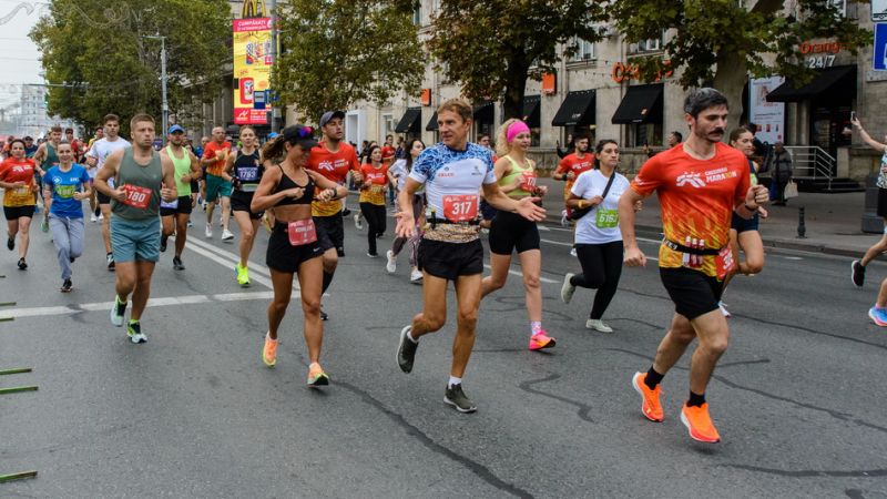 Entry-level athletes from Tiraspol trained for the Chișinău marathon, thanks to EU and UNDP support