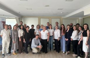 The United Nations Industrial Development Organization (UNIDO) today launched the first training module aimed at small and medium-sized enterprises (SMEs), food business operators (FBOs), and farmers in the Republic of Moldova.