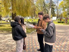 Young people in the Republic of Moldova want their country to join the European Union and view European integration as an opportunity for a better future.