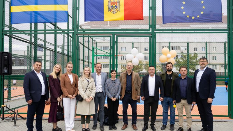 Copiii, tinerii și sportivii din Cimișlia se bucură de două stadioane multifuncționale moderne. Noile terenuri, destinate baschetului, voleiului și tenisului de câmp, au fost construite cu sprijinul Uniunii Europene și vor găzdui antrenamente, competiții și evenimente comunitare în aer liber.