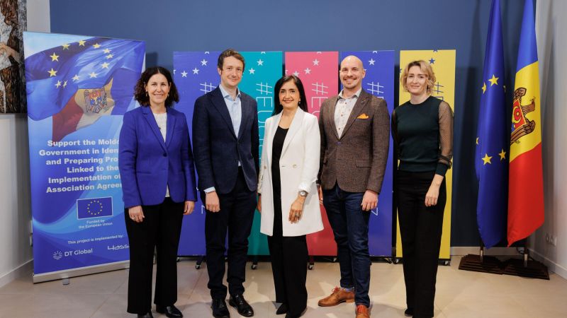 La 8 noiembrie 2023, Comisia Europeană a adoptat Pachetul de extindere 2023 care, în premieră, a inclus un raport de țară pentru Republica Moldova.